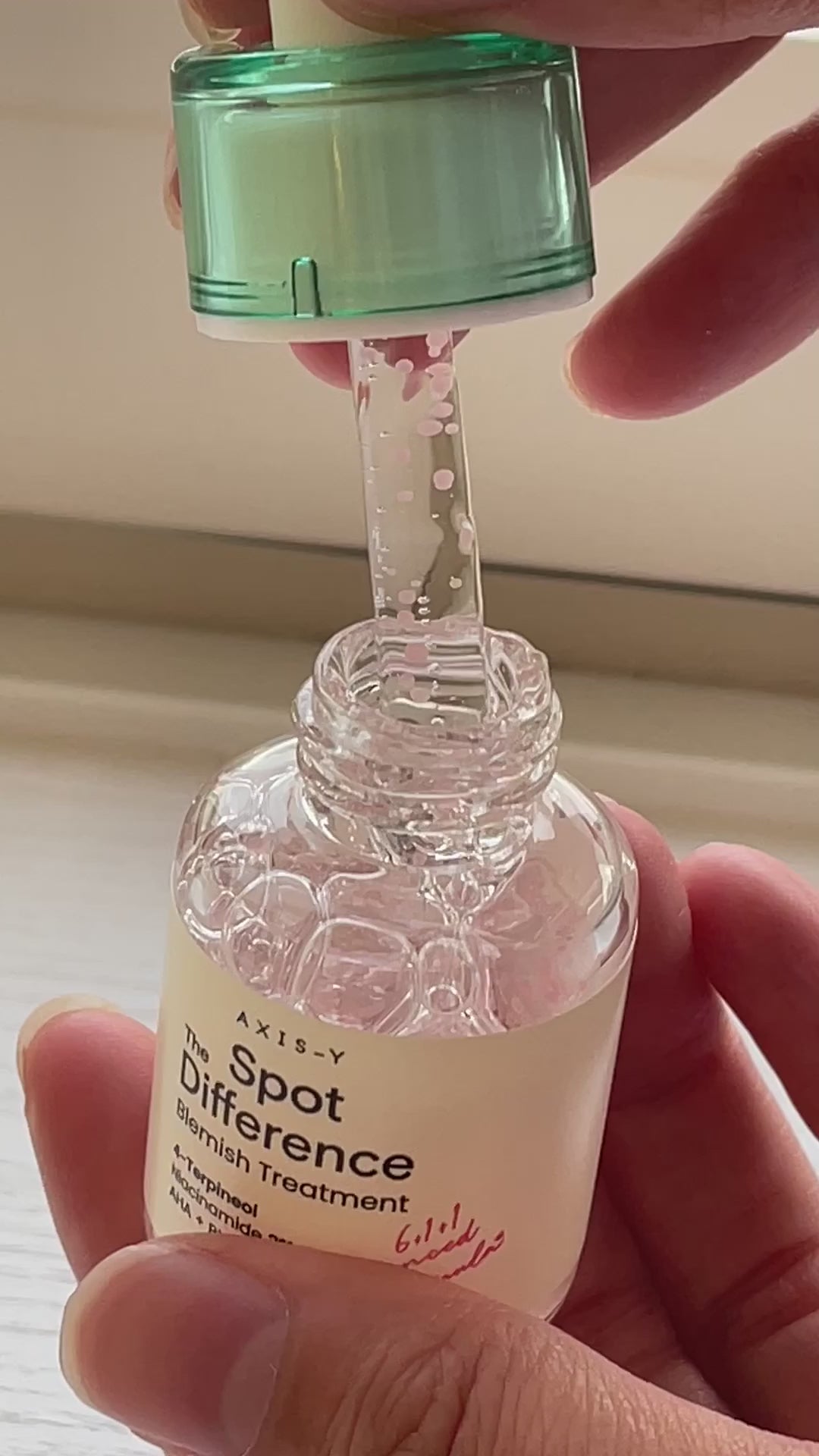 axis-y-spot-the-difference-blemish-treatment-top-ceni-koreiska-kozmetika-skincare-korean-routine-viral-method-tiktok-instagram-front-image